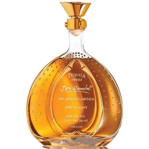 Tequila-Don-Ramon-Limited-Edition-sparkles-with-Crystals-from-Swarovski-04-768x768_large_efe5ffcc-efab-43c7-9a2e-9931068b6031.jpg Don Ramón Swarovski Crystals Añejo Tequila 100% de Agave Edición Limitada - Image 1