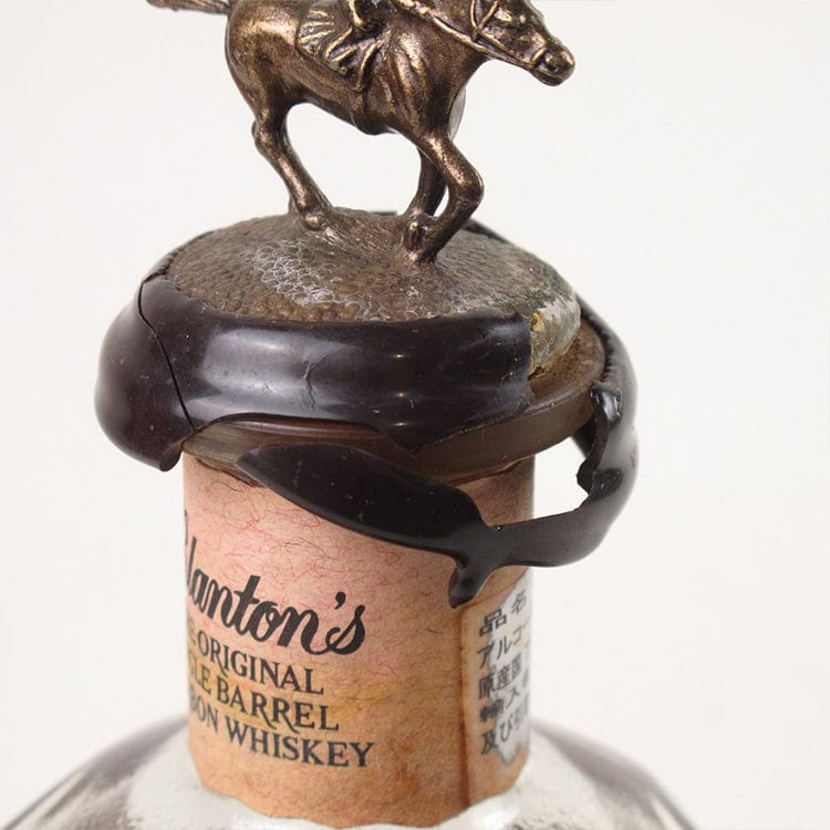 blanton-s-bourbon-blooper-bottle-broken-wax-seal-see-description-1105963731.jpg Blanton's Bourbon Blooper Bottle - Broken Wax Seal (SEE DESCRIPTION) - Image 1